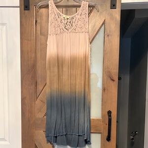 Sleeveless Ombre Lace Yoke Sundress - Tan to Blue